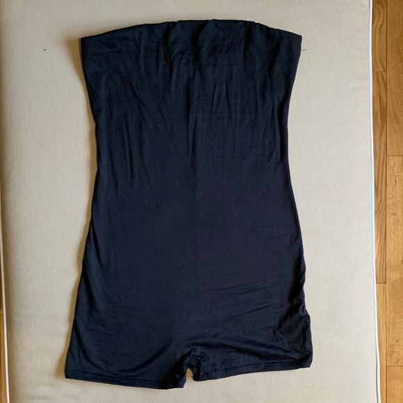 Tube top black romper - Picture 2 of 2